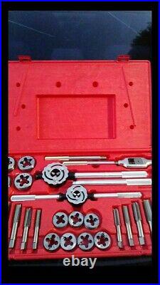 Snap-On Tools Metric 25pc Complete Tap and Die Set Model# TDM99117A